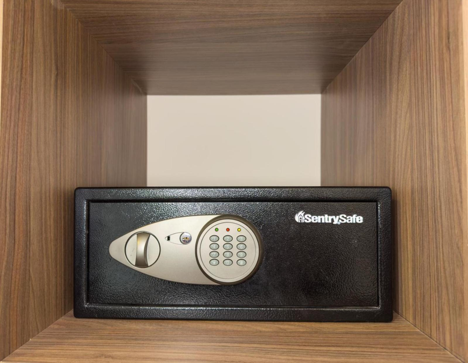 Cardedeu Suites سان سلفادور المظهر الخارجي الصورة